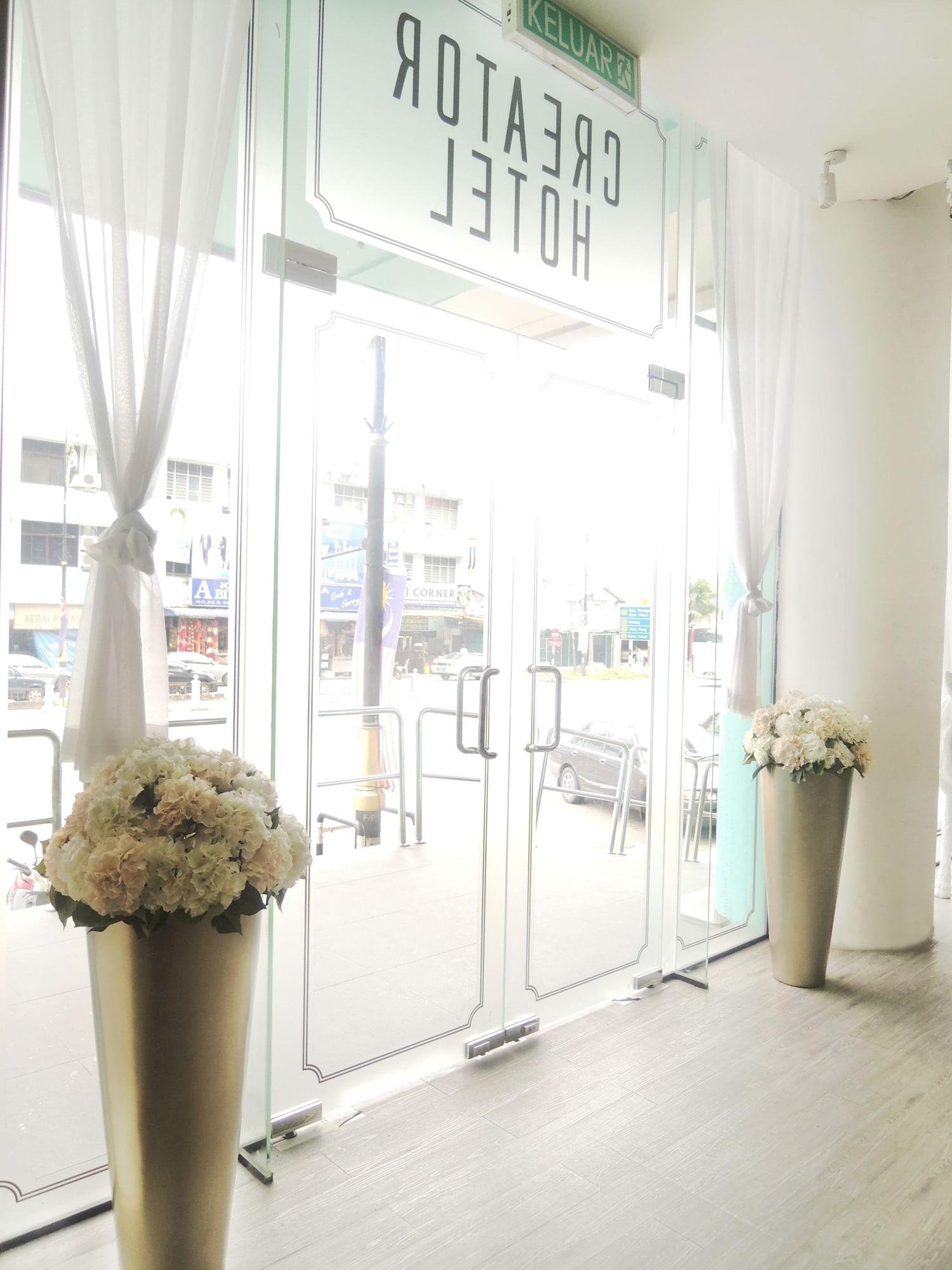ครีเอเตอร์ โฮเต็ล Hotel กูไล ภายนอก รูปภาพ